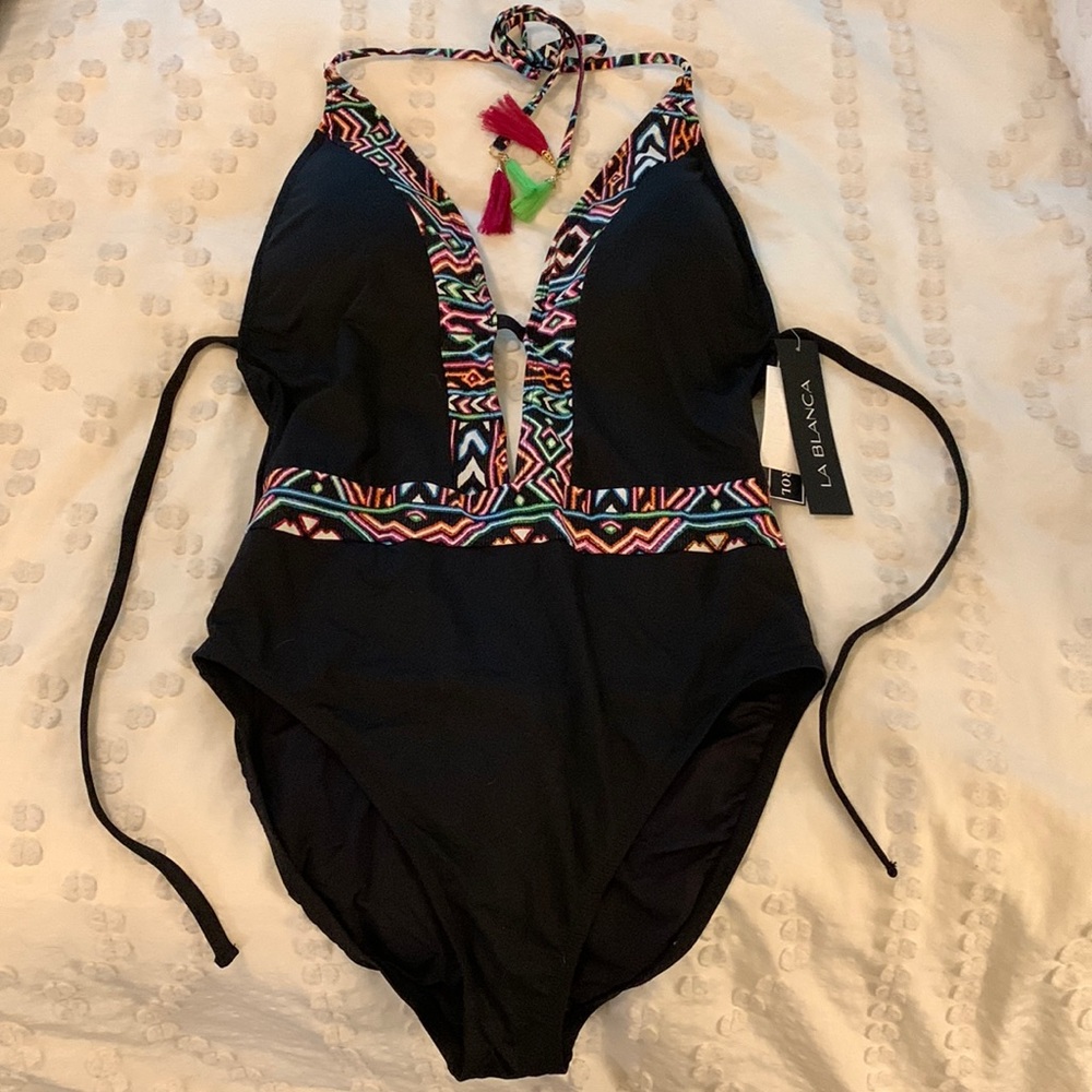 La Blanca Tides plunge bathing suite